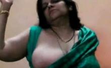 Tamil mature aunty