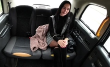 Girl fucks in a taxi without restraint